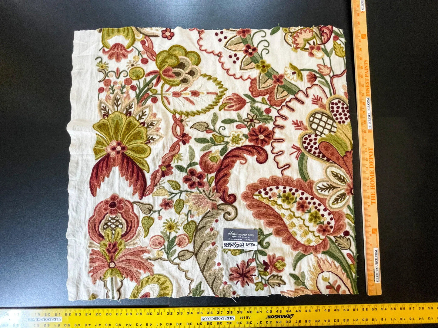 13 Berkbox54  27x27" Scalamandre Square Floral Red and Green Crewel Embroidery Lalita  MSRP USD494/Y