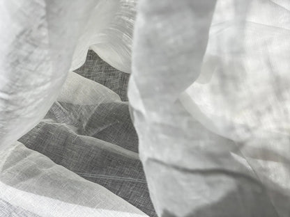 33 Berkbox57 Outdoor  Scalamandre EMELIE LINEN SHEER White Plain