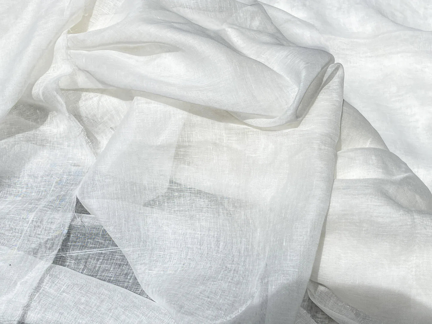 33 Berkbox57 Outdoor  Scalamandre EMELIE LINEN SHEER White Plain