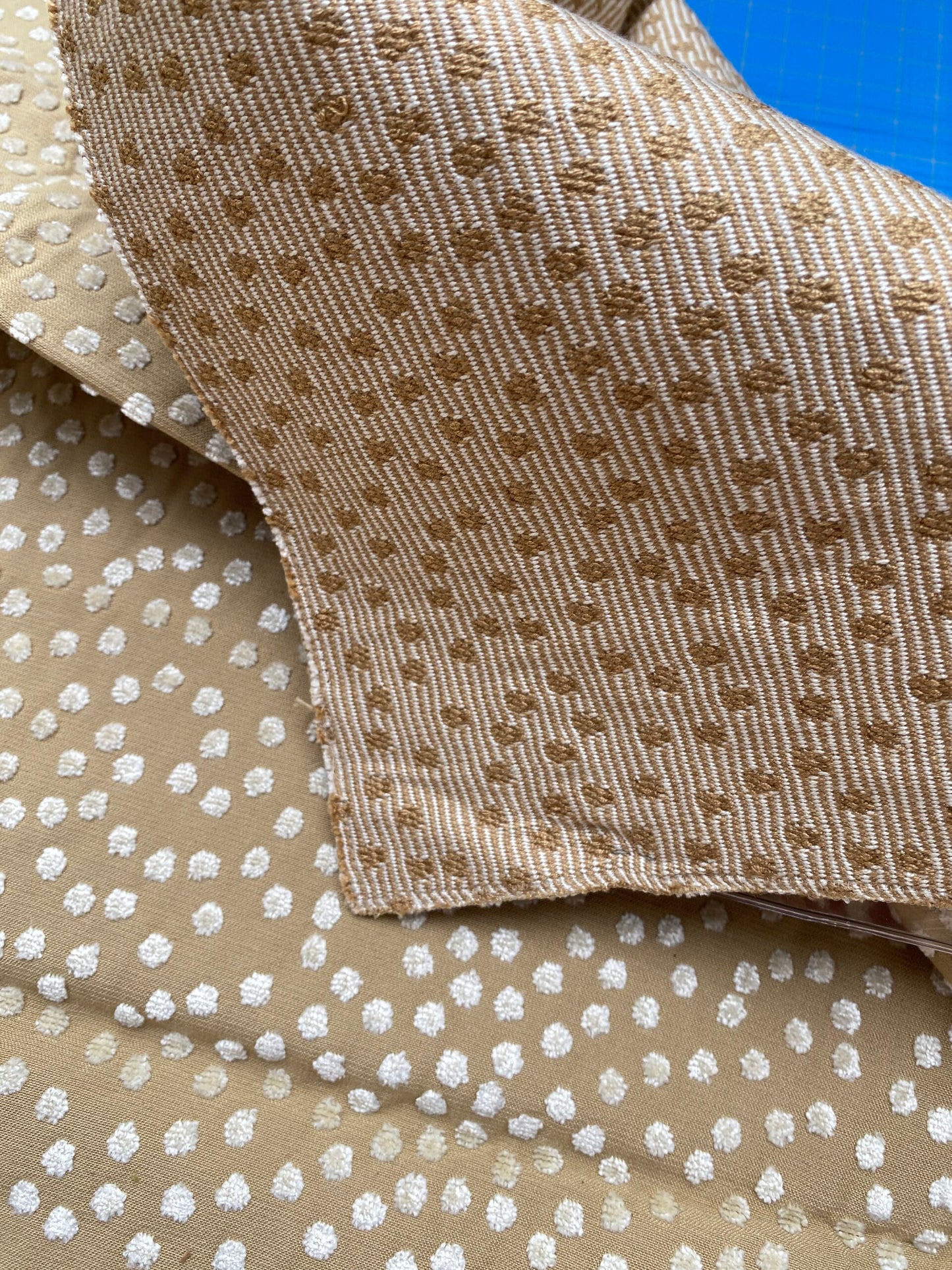 7 Berkbox89 Square Jacquard by Old World Weavers Dotty Eggshell Toast Brown Khaki Cream Dot Circle Viscose Cotton MSRP USD 420/Y