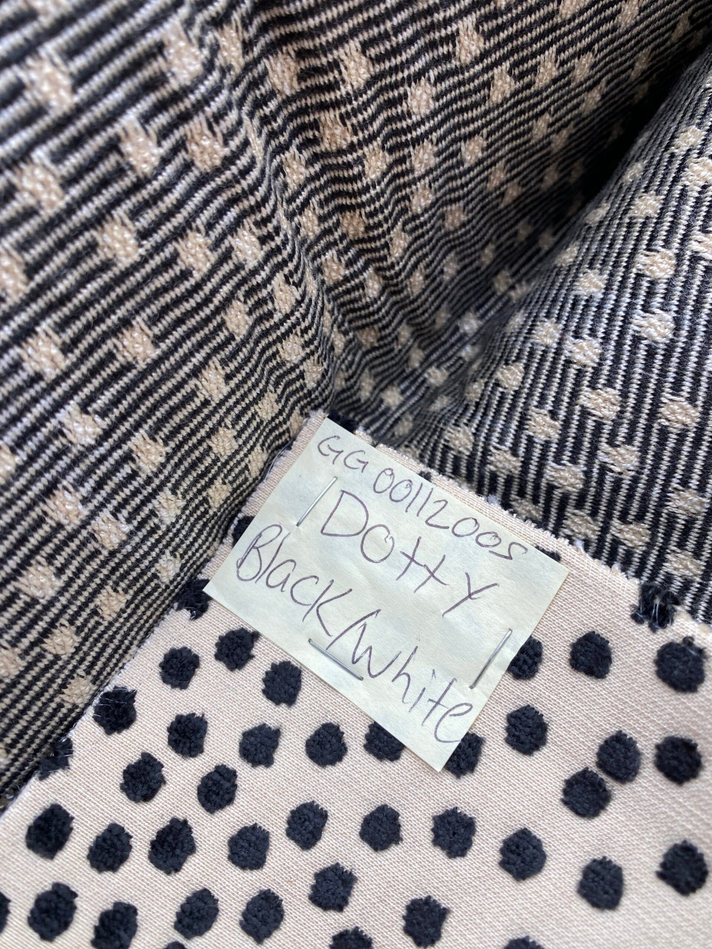 8 Berkbox89 Square Jacquard by Old World Weavers Dotty Black and White Dot Circle Viscose Cotton MSRP USD 420/Y