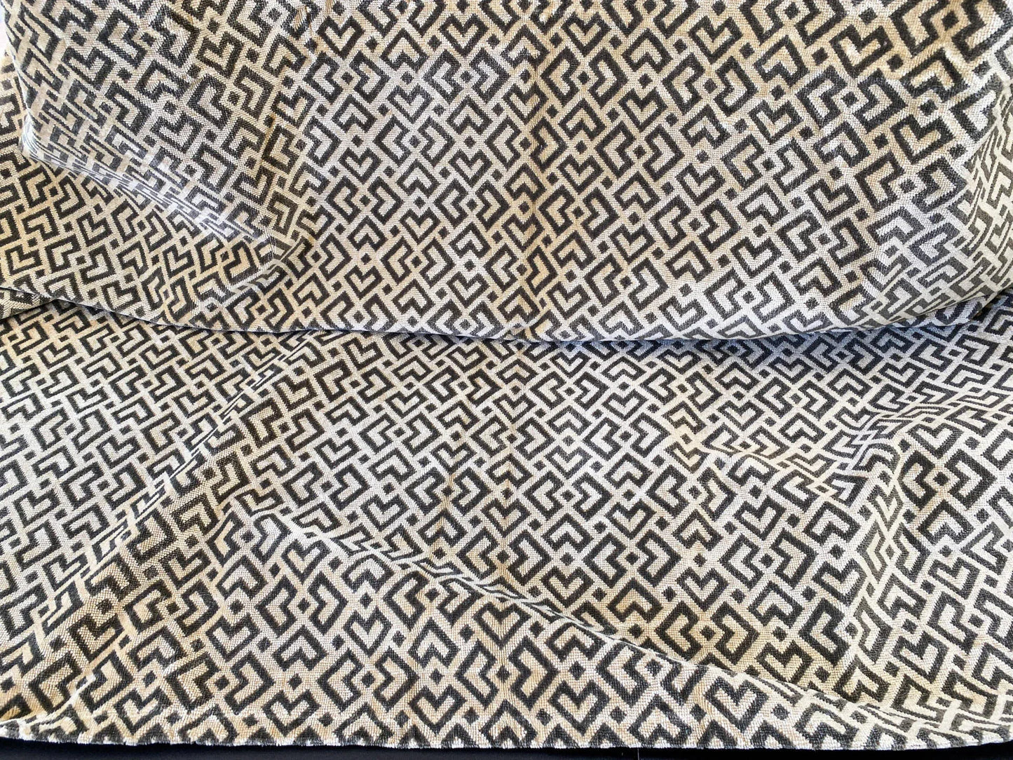 1 Berkbox64 Finished Drapery 2.4 yard Scalamandre  Colony Roma Raff Linen Velvet Geometric Brown and Beige MSRP USD 300+/Y