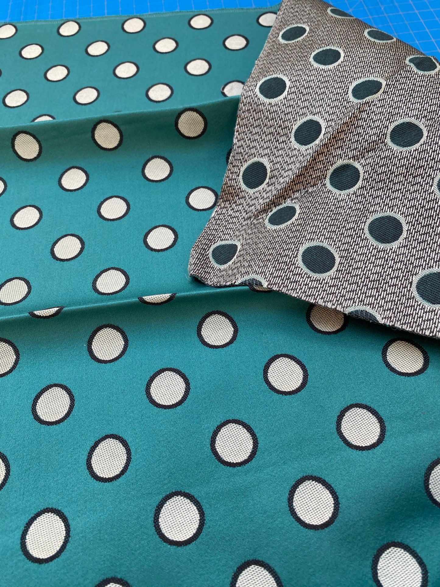 14 Berkbox89 Square Jacquard by Lelievre Paris Coquin Petrole Green Black White Dot Circle MSRP USD300+/y