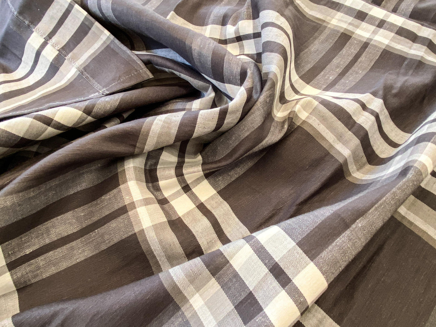 9 Berkbox64 Finished Drapery 2.4yard Scalamandre MODO PLAID EBONY Brown and White