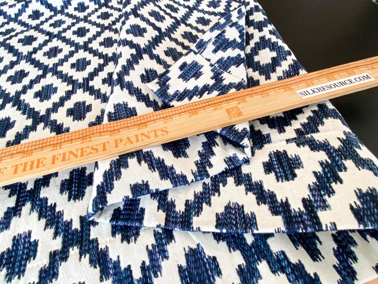 10 Berkbox64 Finished Drapery 2.4yard Scalamandre MALAY IKAT WEAVE INDIGO Jacquard Blue and White