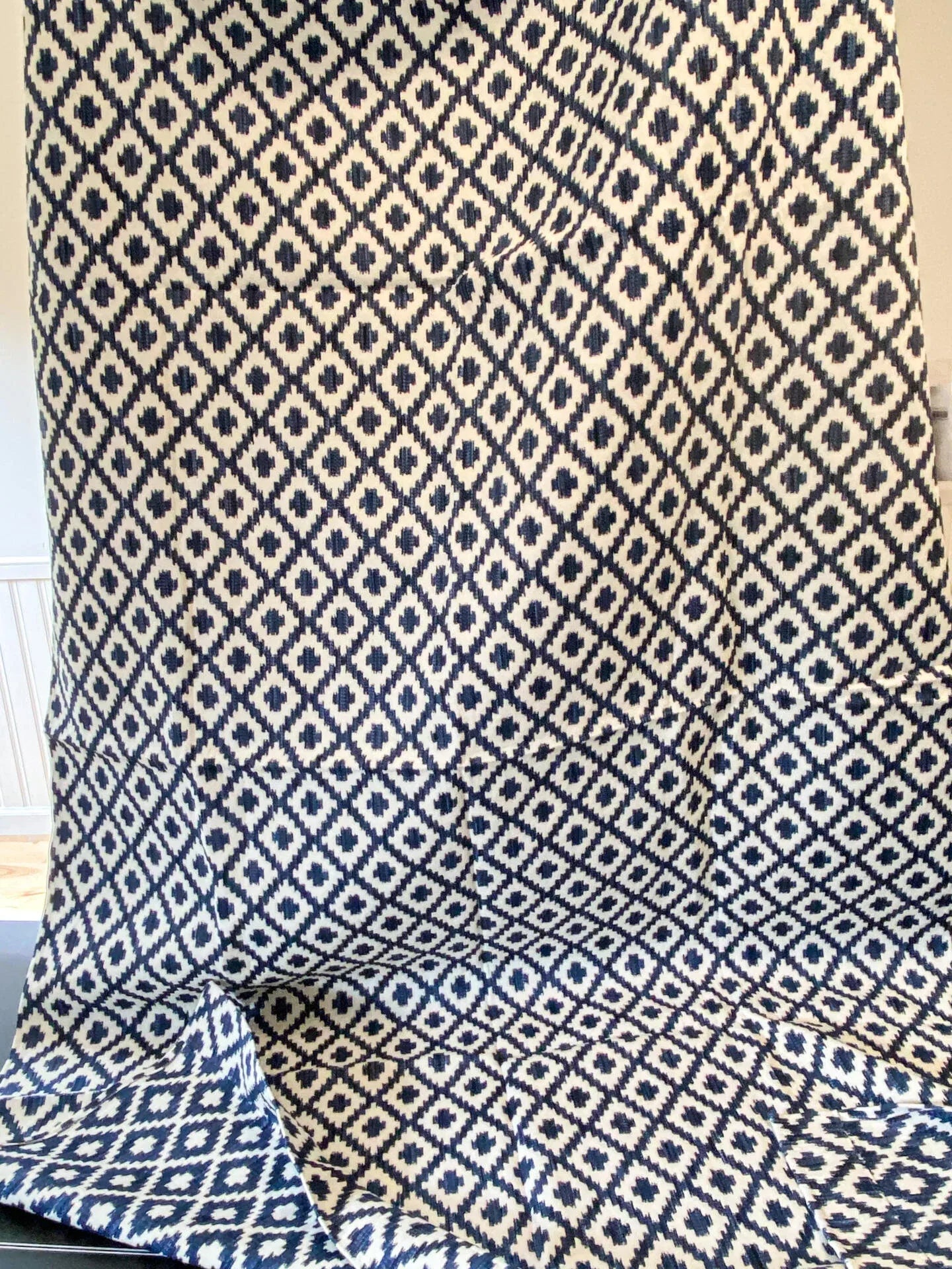 10 Berkbox64 Finished Drapery 2.4yard Scalamandre MALAY IKAT WEAVE INDIGO Jacquard Blue and White