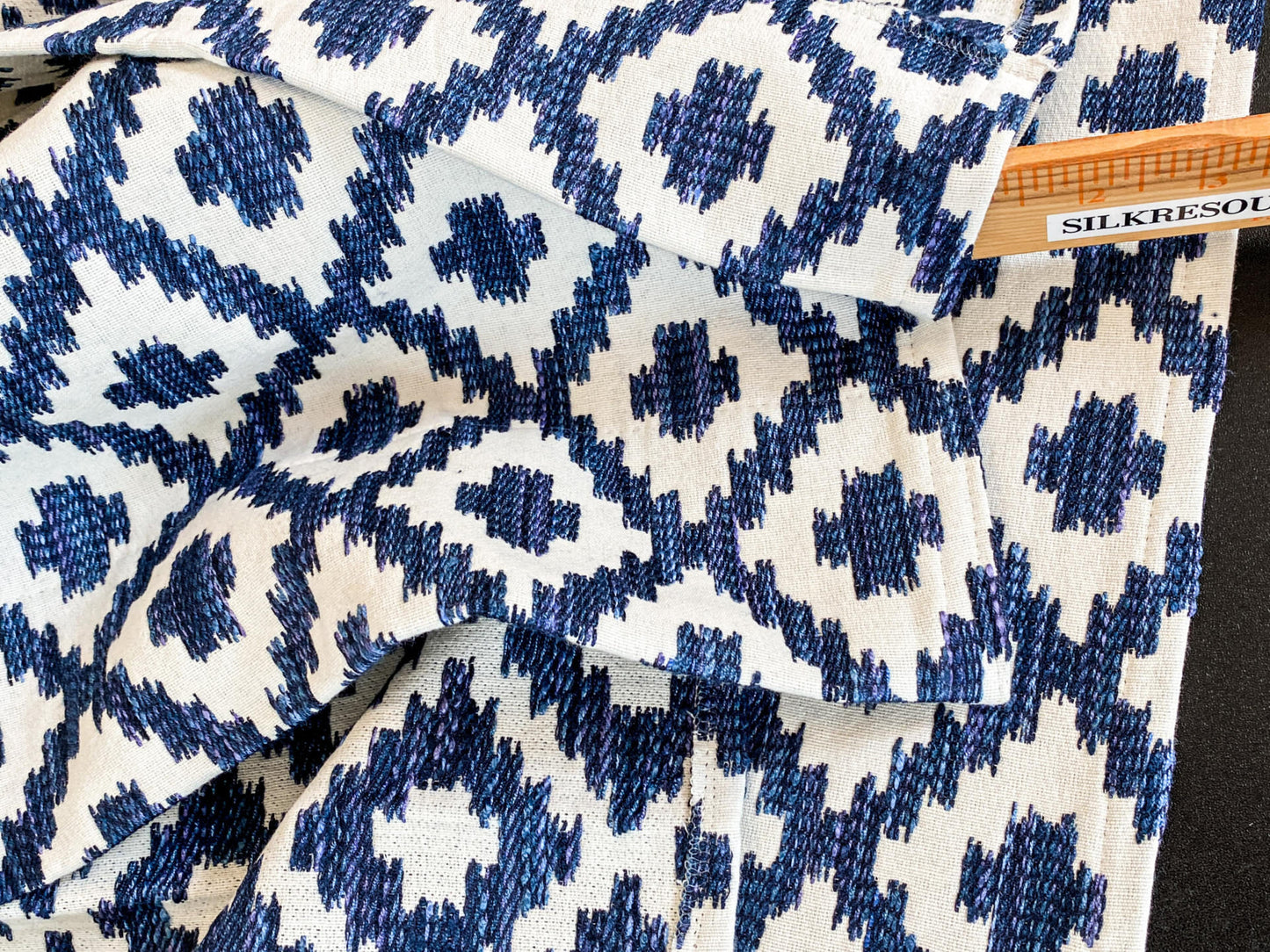 10 Berkbox64 Finished Drapery 2.4yard Scalamandre MALAY IKAT WEAVE INDIGO Jacquard Blue and White