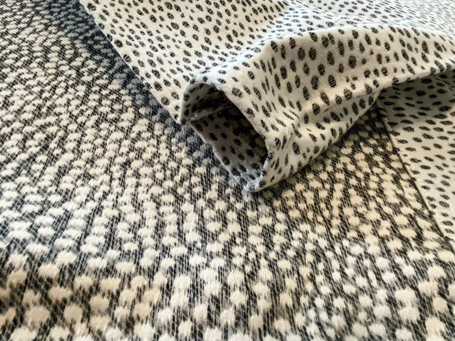 11 Berkbox64 Finished Drapery 2.4yard Scalamandre RAINDROP GRAPHITE Jacquard MSRP USD 398/y