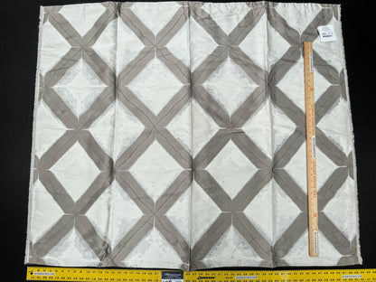 2 Berkbox60 1.2yard Scalamandre COSMIC RAY Starlight Diamond Brown Cream  MSRP USD204/y