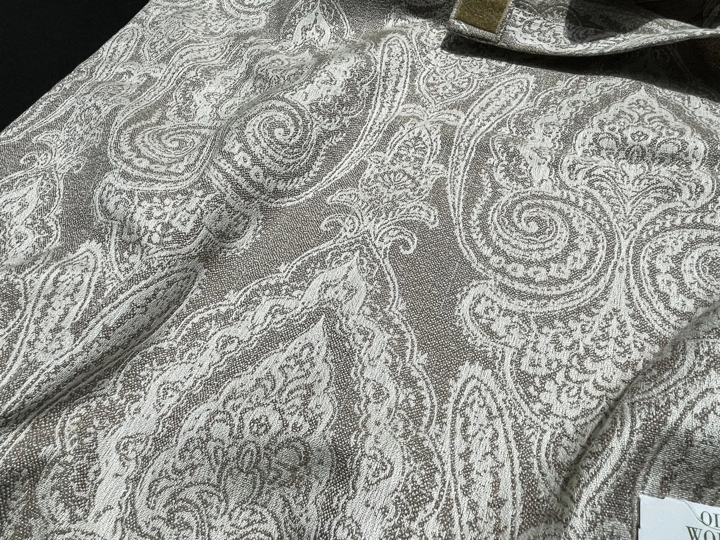 2 Berkbox61 27"x2 yard Scalamandre HARWICH PORT Dune Jacquard/Woven Paisley MSRP USD194/y