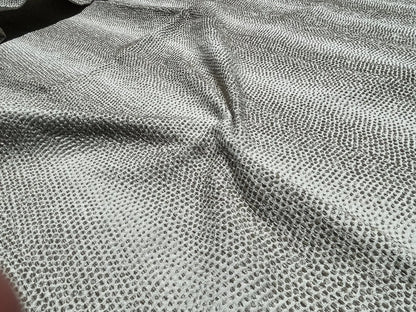 8 Berkbox61 1.2 yard Scalamandre DESPRES WEAVE Fawn Jacquard Ombre Beige MSRP USD278