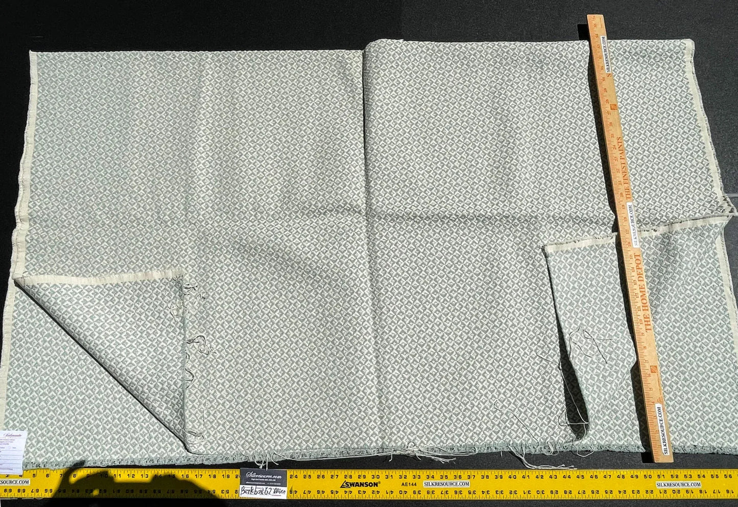 6 Berkbox62 1.9 yard Scalamandre KHIVA WEAVE Cloud Light Blue MSRP USD180/y