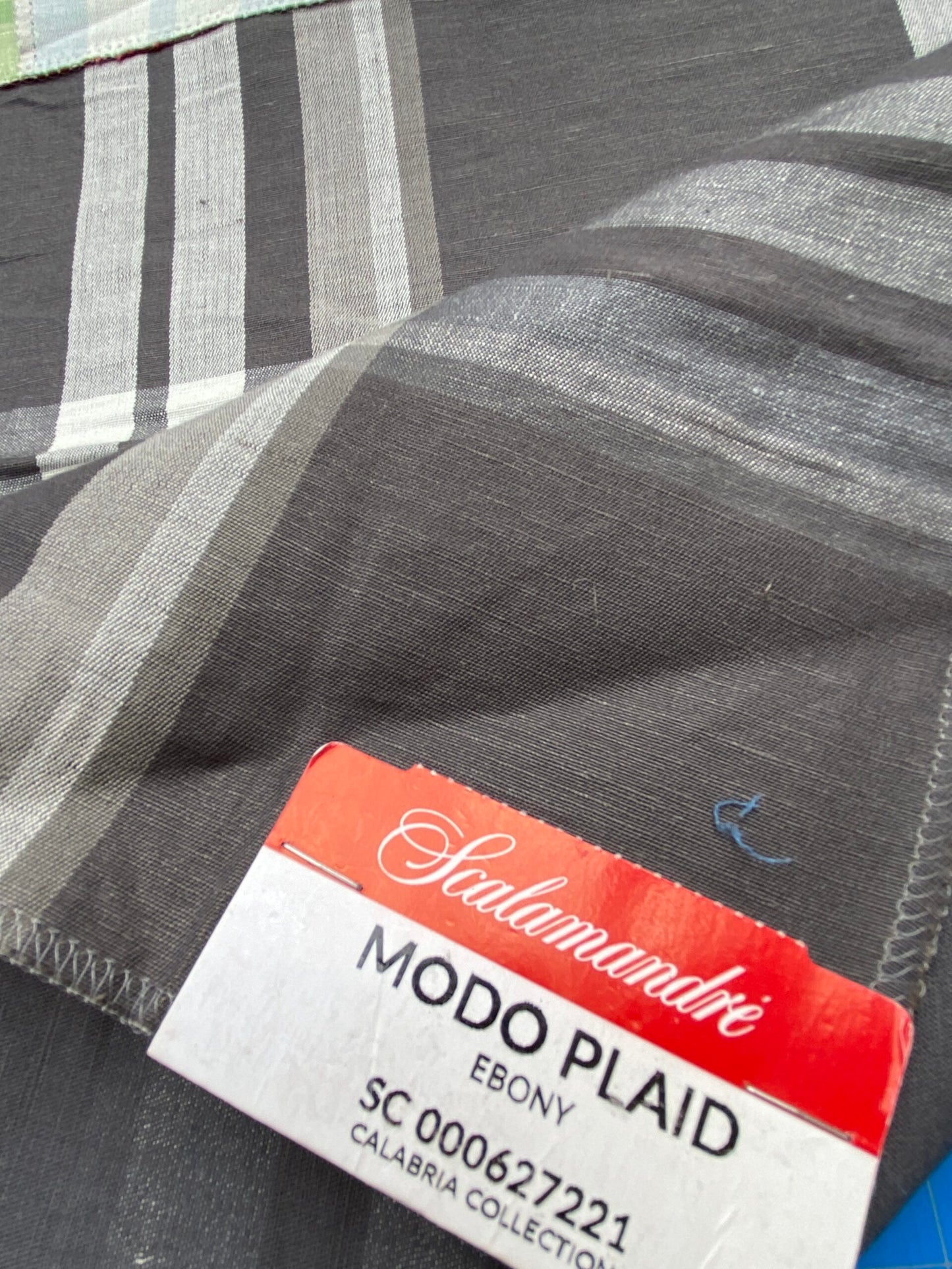 10 Berkbox91 Square Jacquard by Scalamandre Modo Plaid Brown White Plaid Check MSRP USD156/y