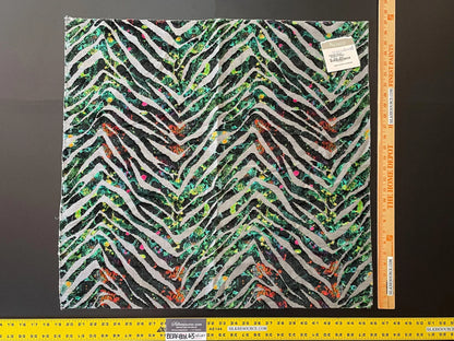 1 Berkbox63 27"X27" Scalamandre Wisteria Velvet Dramatic Forest