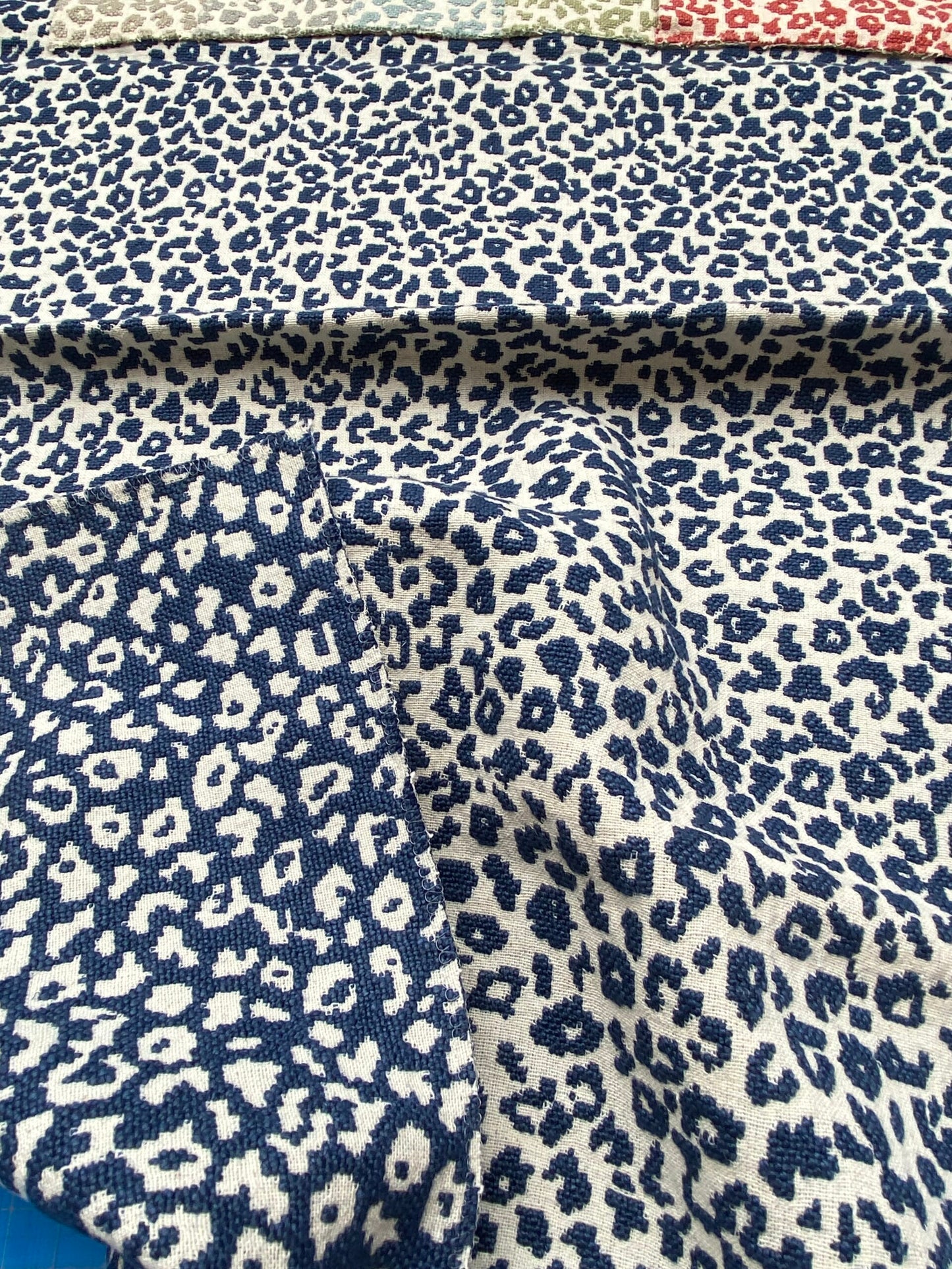 1 Berkbox92 Square Jacquard by Old World Weavers Kitten Navy Blue White Abstract Small Scale MSRP USD300+/y