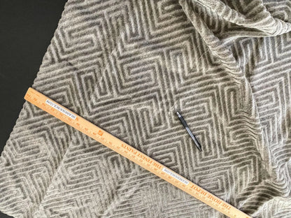 10 Berkbox63 1.2 yard Scalamandre MEANDER VELVET Stone Cut Velvet Outdoor Brown Gray MSRP USD350/y