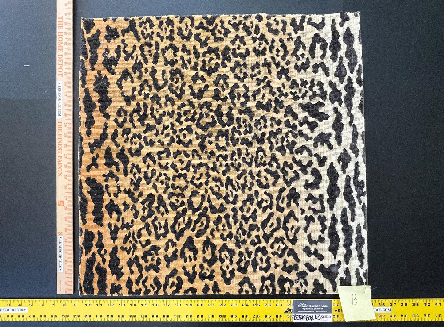 12 Berkbox63 Square Scalamandre Old World Weavers Leopard Velvet in Piccolo Linen Hiend Animal skin Cheetah Orange Black Velvet MSRP USD 500+/yard