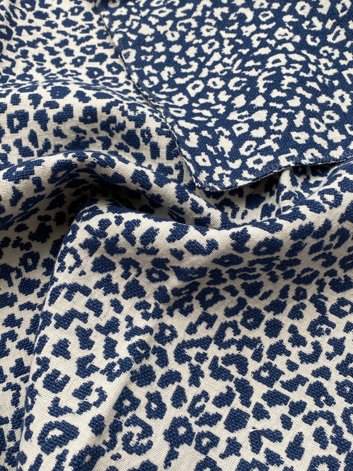 2 Berkbox92 Square Jacquard by Old World Weavers Kitten Navy Blue White Abstract Small Scale MSRP USD300+/y