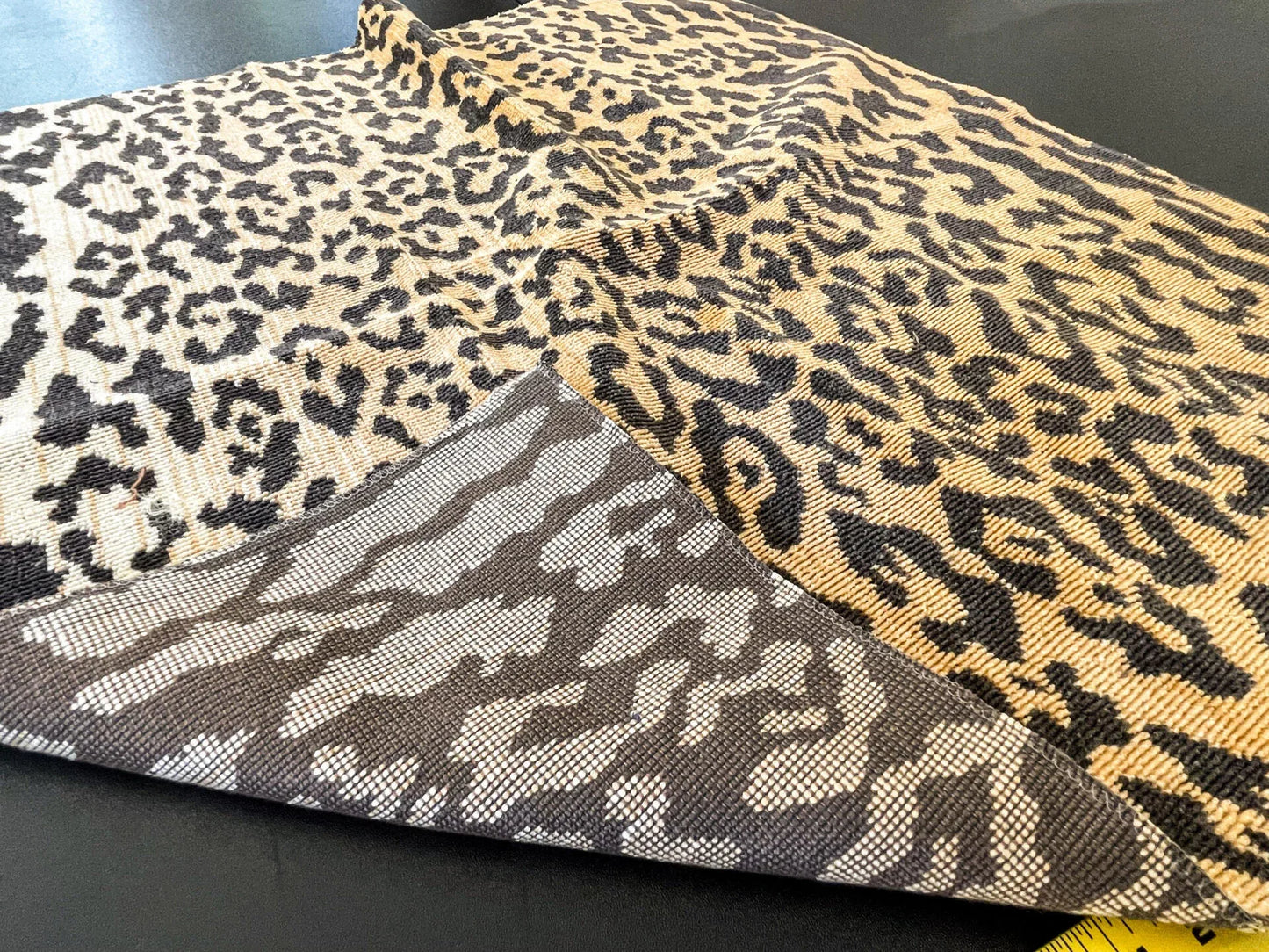 14 Berkbox63 Square Scalamandre Old World Weavers Leopard Velvet in Piccolo Linen Hiend Animal skin Cheetah Orange Black Velvet MSRP USD 500+/yard