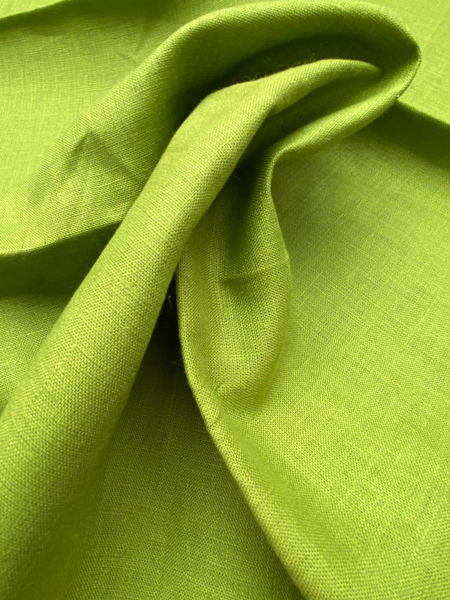 12 Berkbox93 Square Plains Texture by Old World Weavers Festival Fern Green Linen Solid MSRP USD124/y