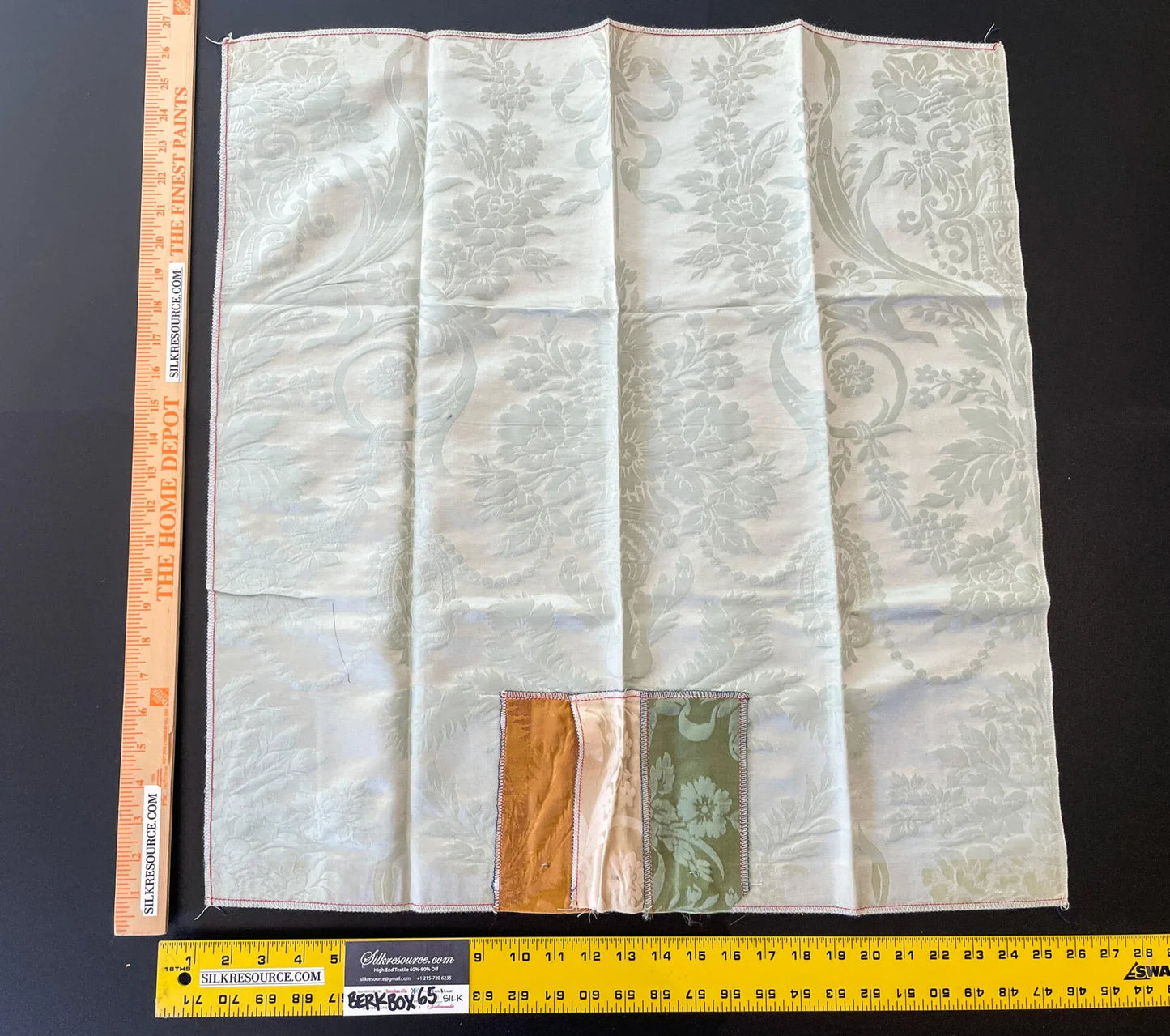 20 Berkbox65 26"x26" Scalamandre Floral Silk Damask White Gray