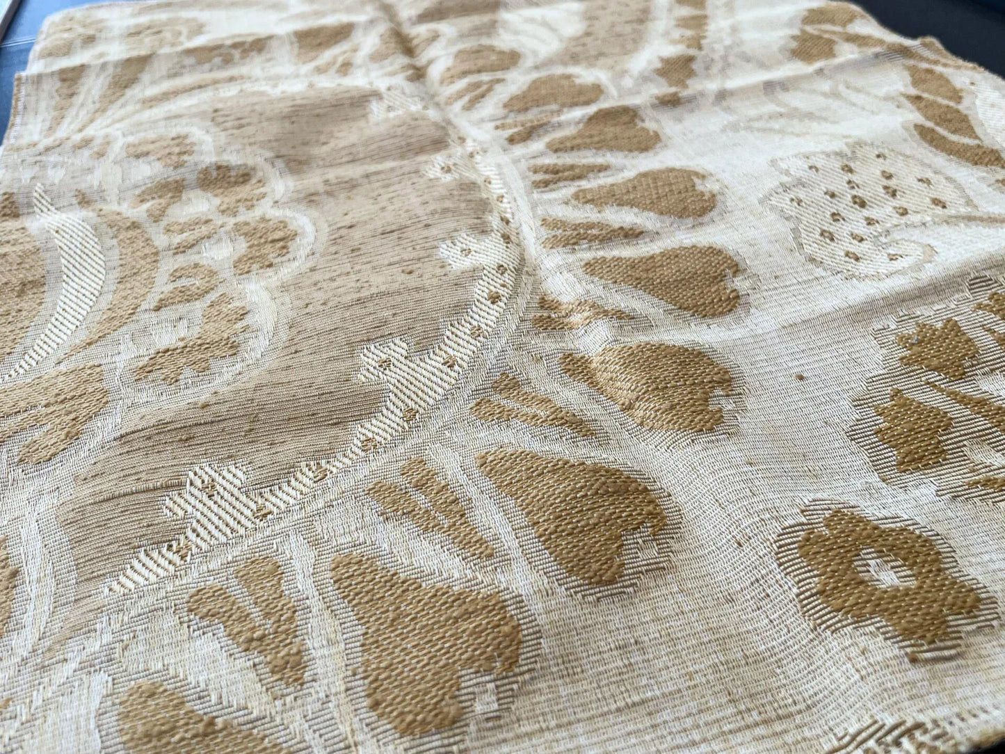 14 Berkbox66 17"x 14" Scalamandre Damask Yellow Jacquard Woven Large pattern