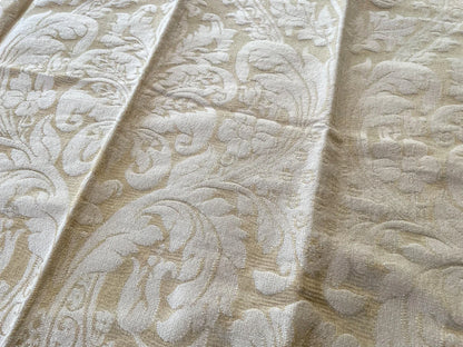 29 Berkbox66 27"x24" Scalamandre Renaissance Damask Beige Jacquard Woven