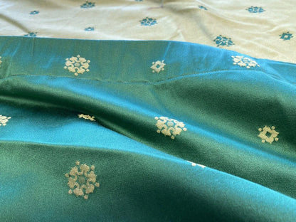 2.4ydx52"w Scalamandre Emerald Green Yellow Sunflower Medallion Silk Lampas White House