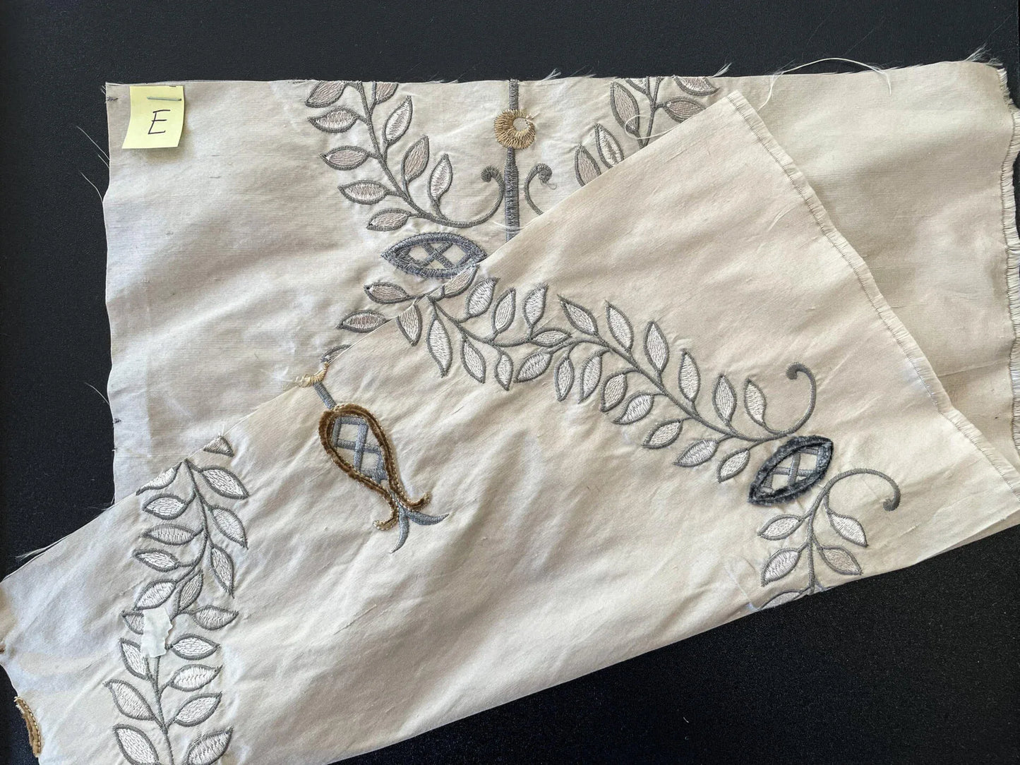 36 Berkbox66 15"x14" Square Scalamandre Floral Embroidery White Gray