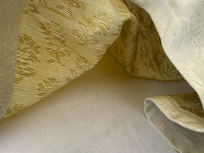 3 EV38 Scalamandre Petite Fleur Strie Cream Floral Small Scale Strie 2.4y MSRP USD318/y