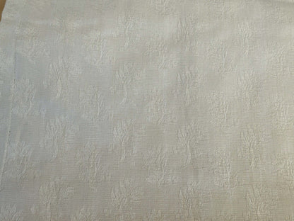 3 EV38 Scalamandre Petite Fleur Strie Cream Floral Small Scale Strie 2.4y MSRP USD318/y