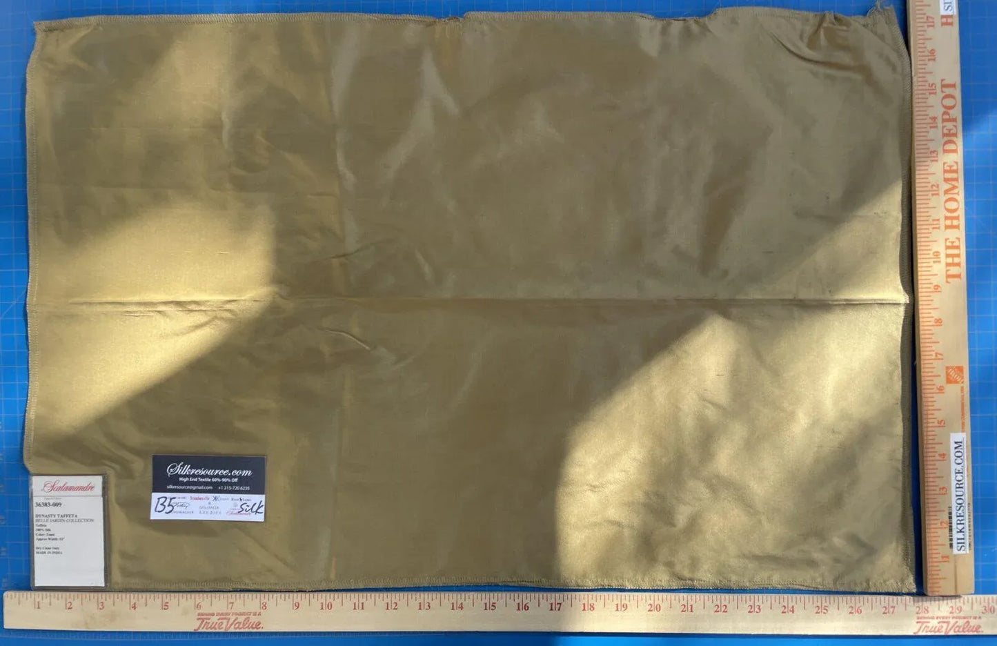 5 Berkbox5 Scalamandre Silk Square Dynasty Taffeta Brown MSRP USD 322/y