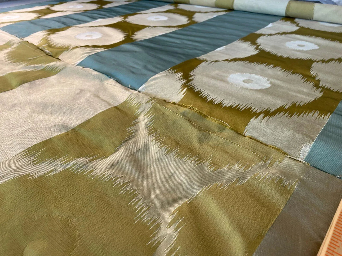 Lee Jofa Threads 100% Silk Resonance In Celery Aqua Blue Ikat Brocade MSRP USD 276/Y