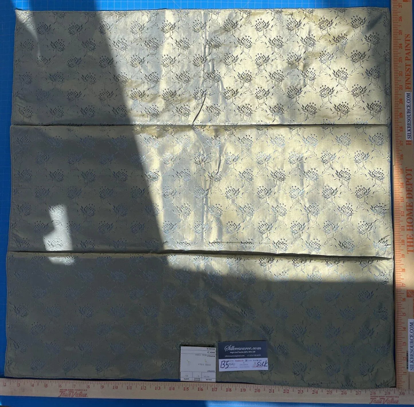 26 Berkbox5 Scalamandre Silk Square Vanessa Blue Gold MSRP USD 288/Y