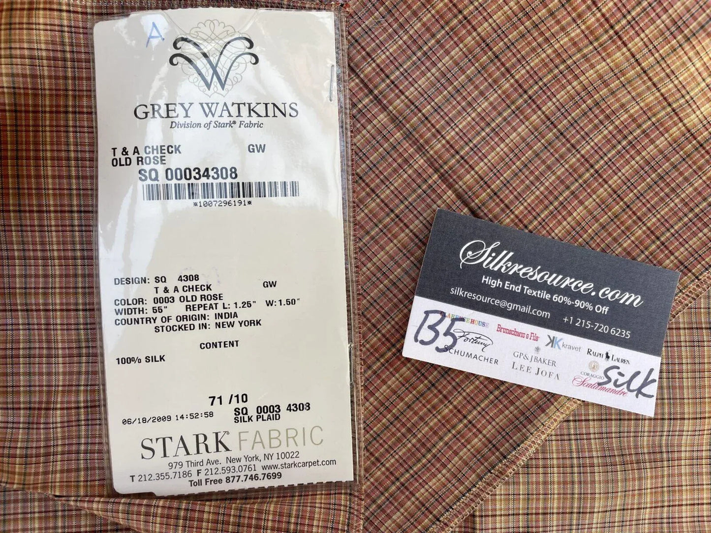 32a Berkbox5 Scalamandre Silk Square T &amp; A Check Old Rose