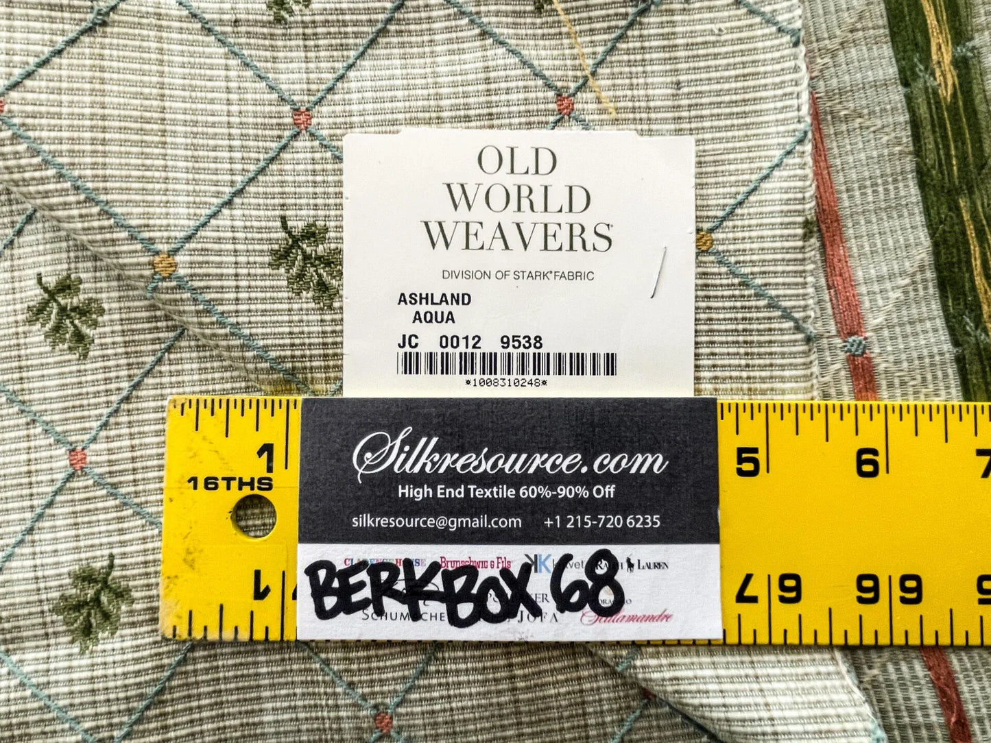 29 Berkbox68 27"x27" Scalamandre ASHLAND AQUA light blue beige Diamond Botanical