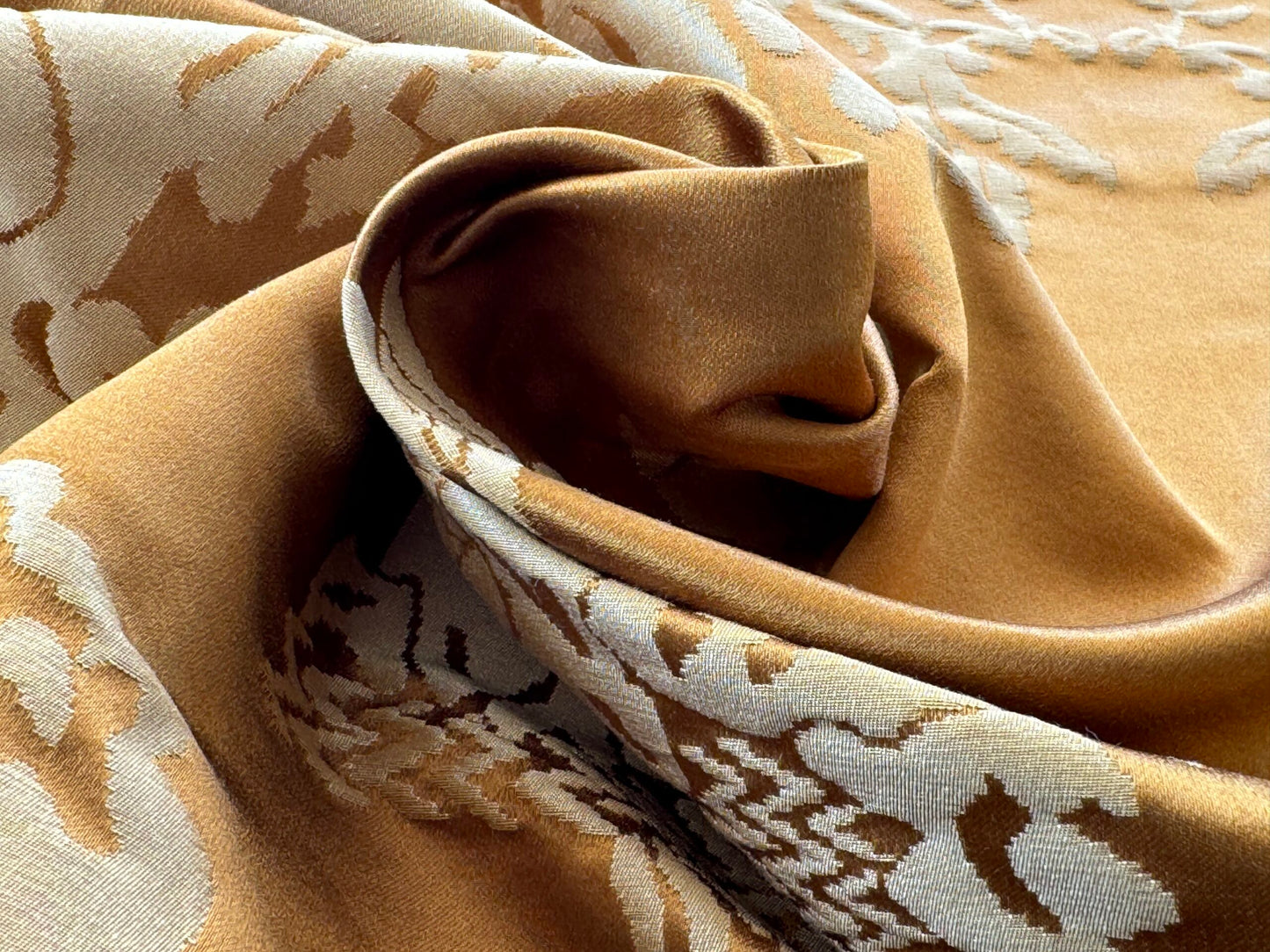 2.5YD Scalamandre Tassinari &amp; Chatel Les Chinois  Antique Gold Silk Lampas Neoclassical Gold MSRP 700+/Y