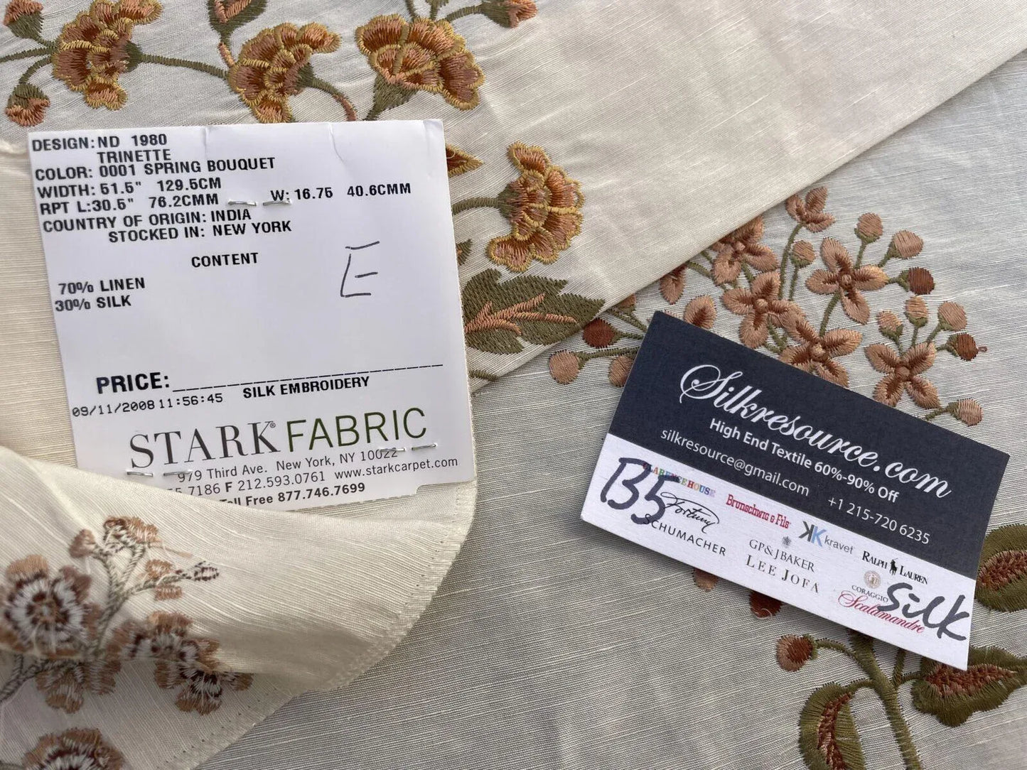 52e Berkbox5 Trinette 27×33 Scalamandre Silk Square Embroidery Beige Spring Bouquet MSRP USD 408/Y