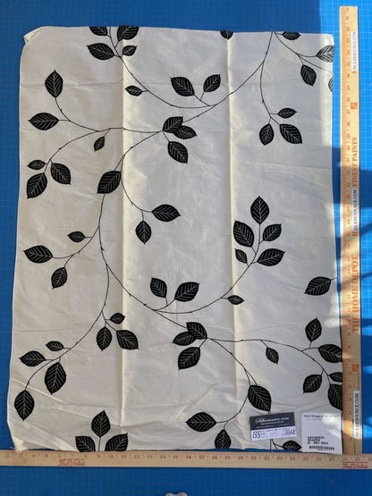 54d Berkbox5 Scalamandre Silk Square Hayworth Shadow Black On White