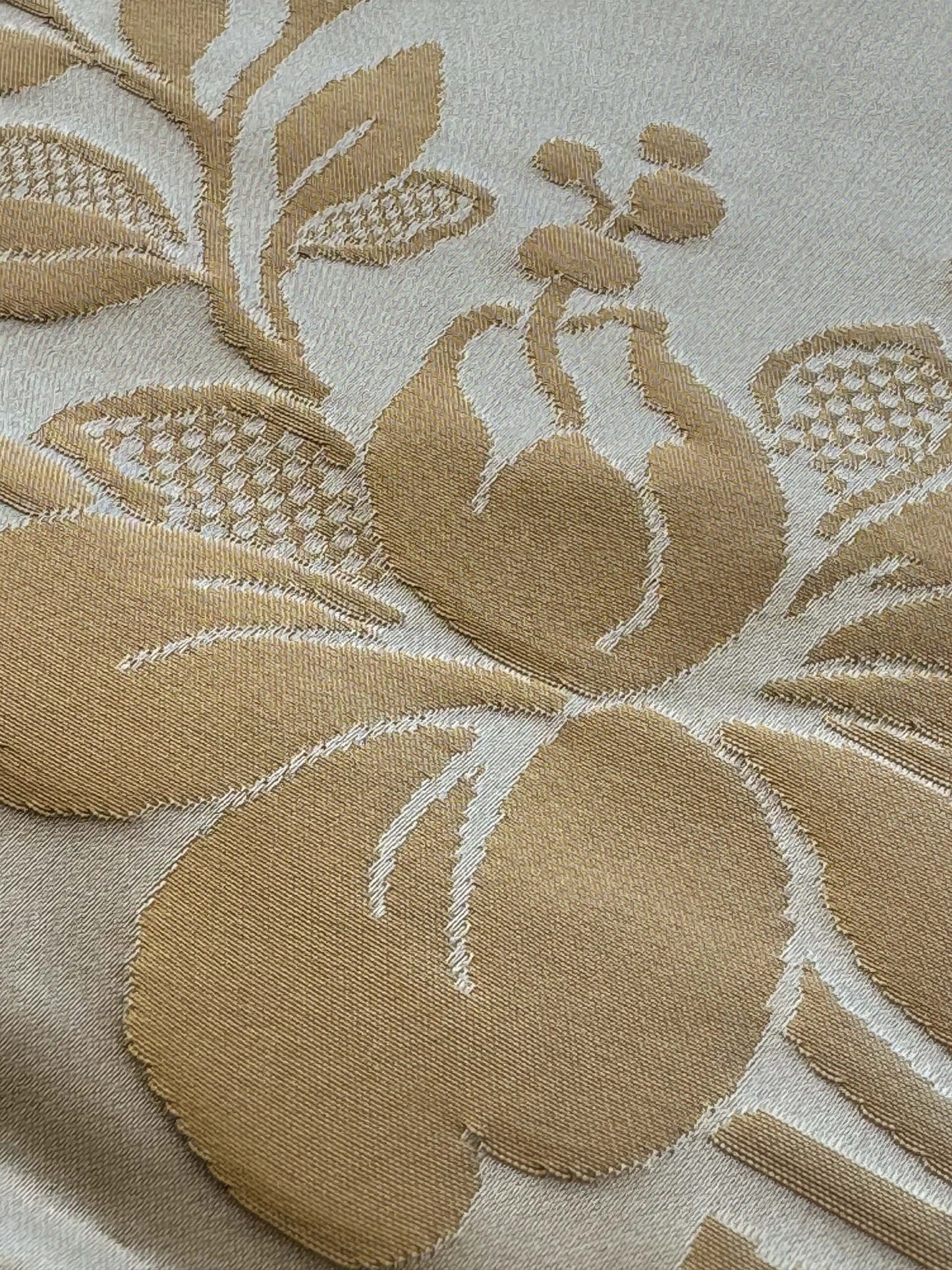 2.4yard with Stain Scalamandre Tassinari and Chatel Argenson Dore Silk Damask Gold Gray Renaissance Floral MSRP $1200+/Y