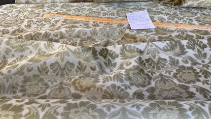 Fabricut Byrnes In Linen Beige Silk Cotton Lampas Renaissance Damask MSRP USD 188.50/Y