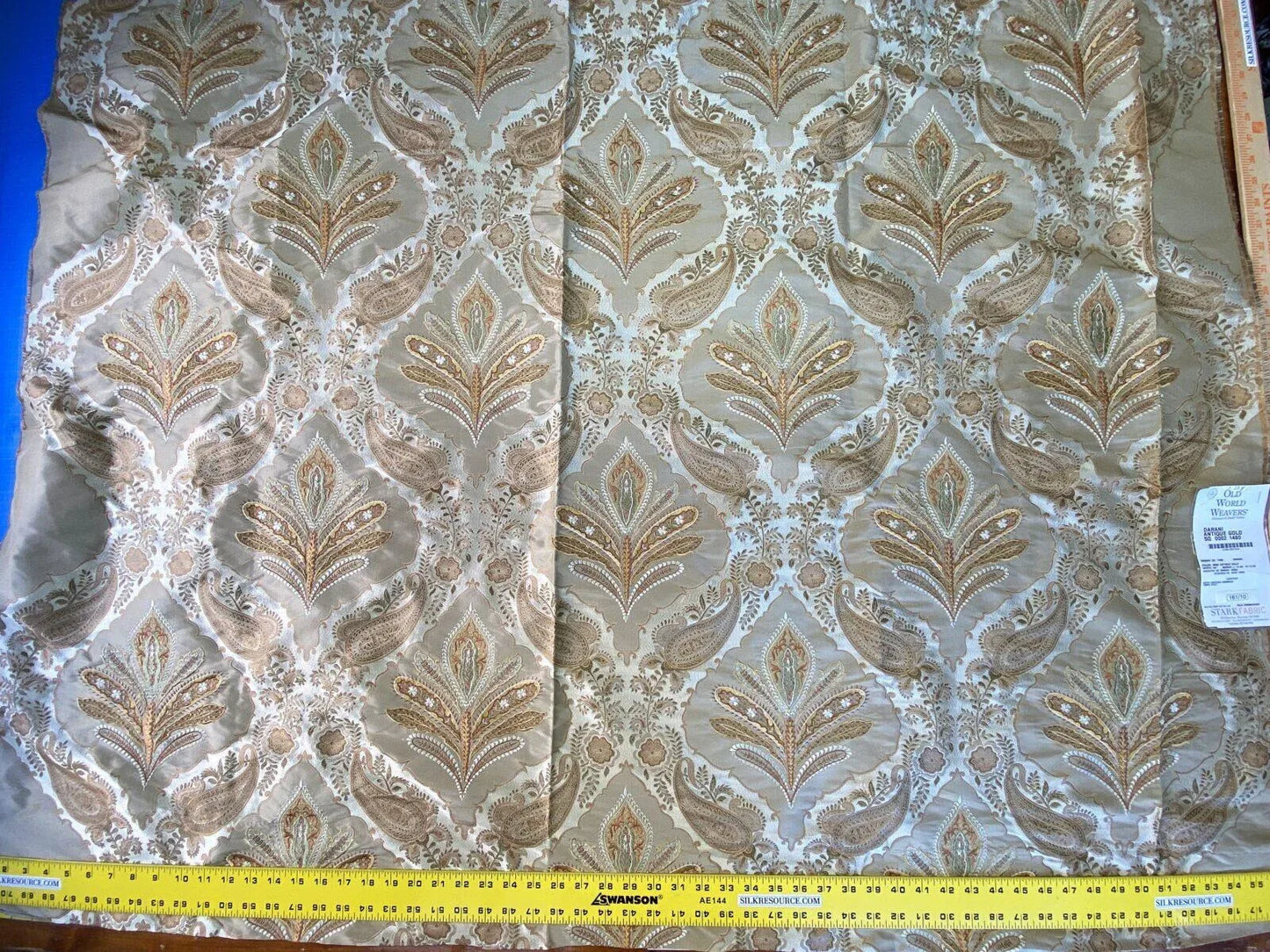 16 Berkbox4 Scalamandre Silk Square 1.25y Darani Antique Gold MSRP USD 436/Y