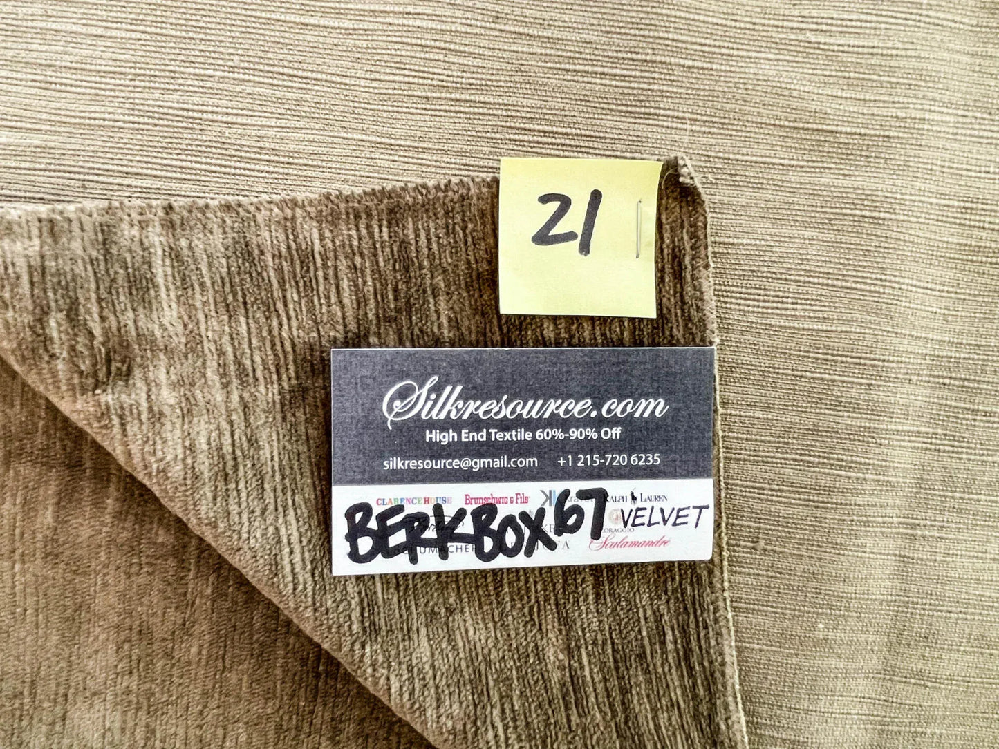 21 Berkbox67 27x 27" Square Scalamandre Velvet Brownish Plains Texture
