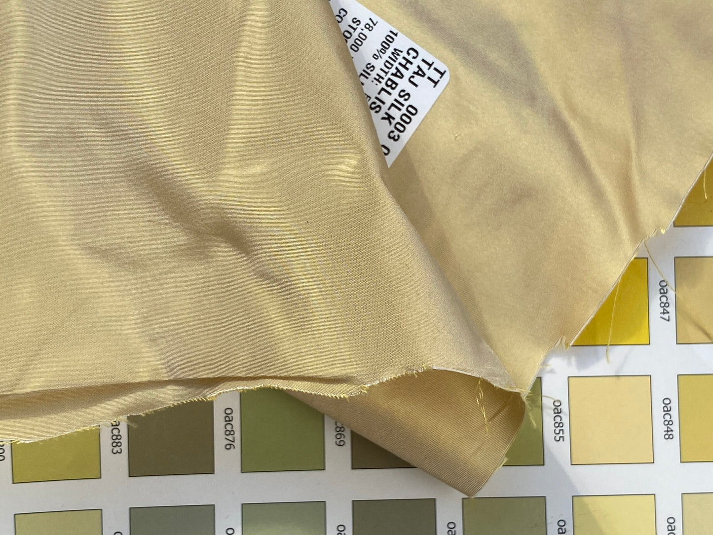 Scalamandre Taj Silk Chablis Plain Solid Gold Silk Taffeta Butter Yellow w Frost MSRP USD 200+/y