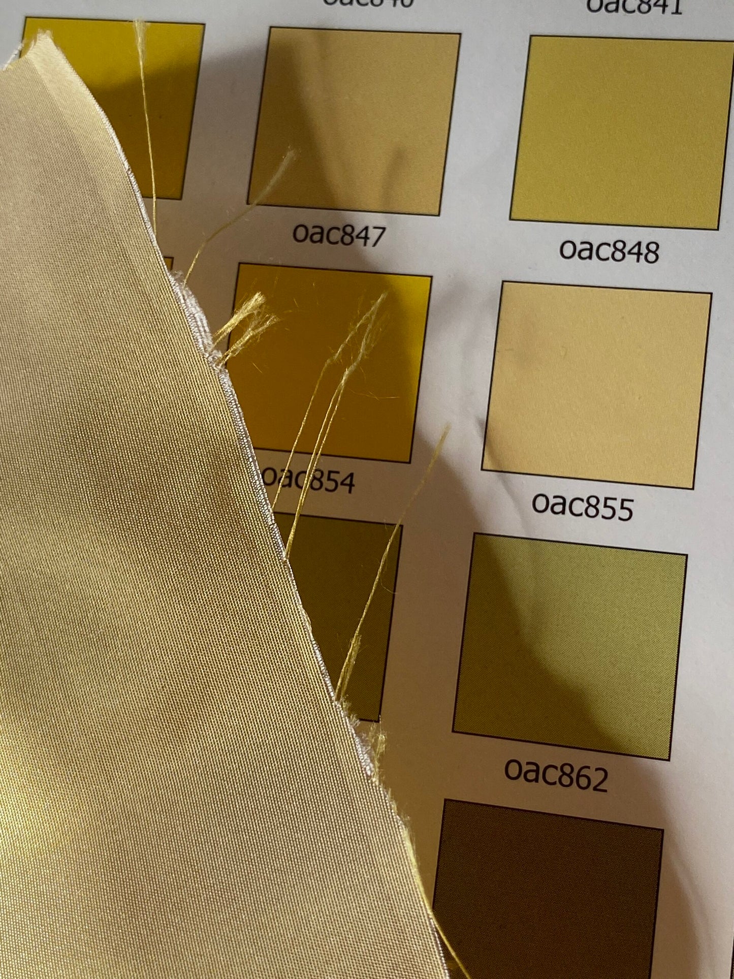 Scalamandre Taj Silk Chablis Plain Solid Gold Silk Taffeta Butter Yellow w Frost MSRP USD 200+/y