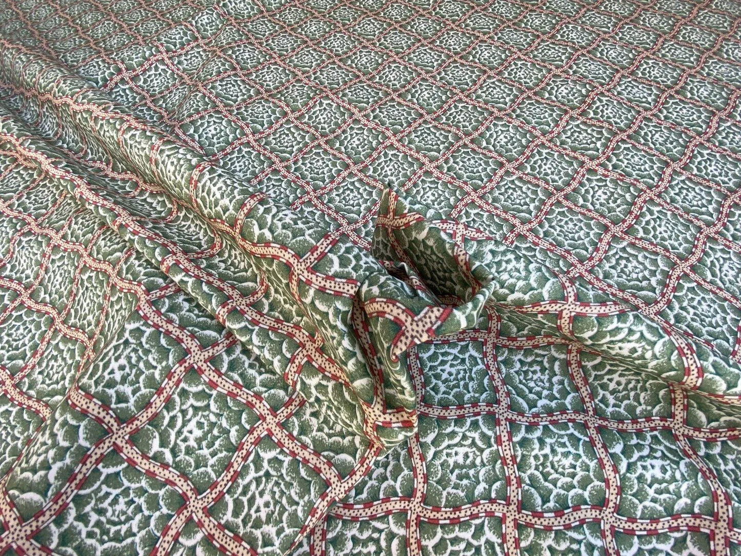 Scalamandre Beckford Print Green Rose In Diamond Square Cotton MSRP USD 140/Y