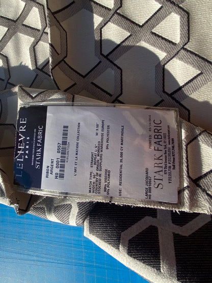 7 Berkbox103 Square Scalamandre Lelievre Ribon Argent Gray Jacquard Diamond Ogee Fretwork Lattice Large Jacquard MSRP USD 300+/y