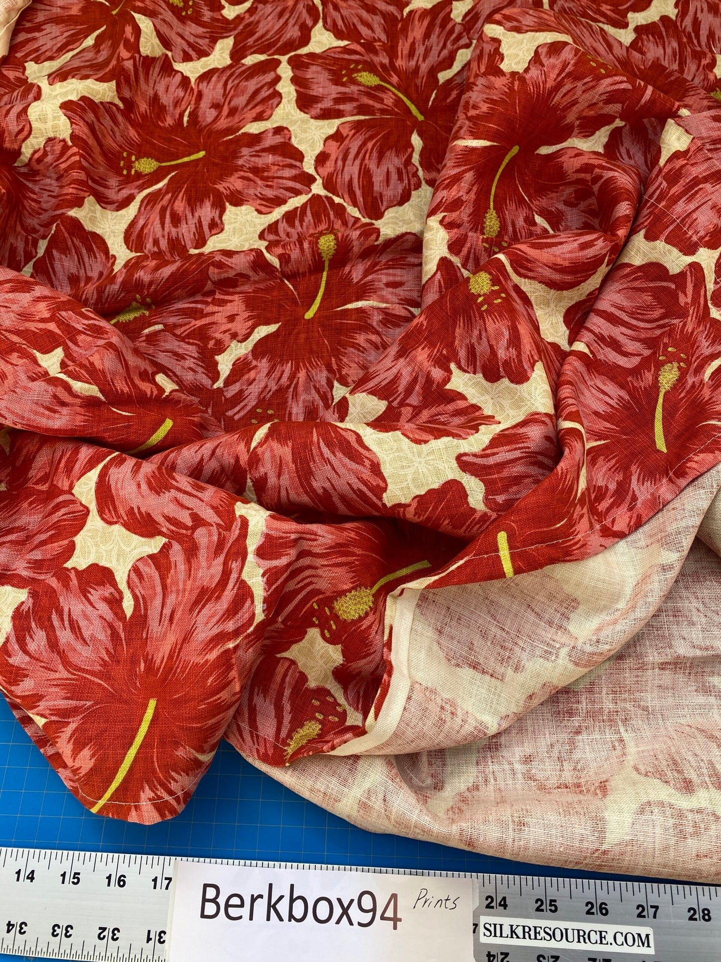 1 BerkBox94 Raoul Textile Line Hand Print Made in US Flower Pattern 1.6Y Botanical Floral White Red Hibiscus  1.8yd MSRP $300+/y