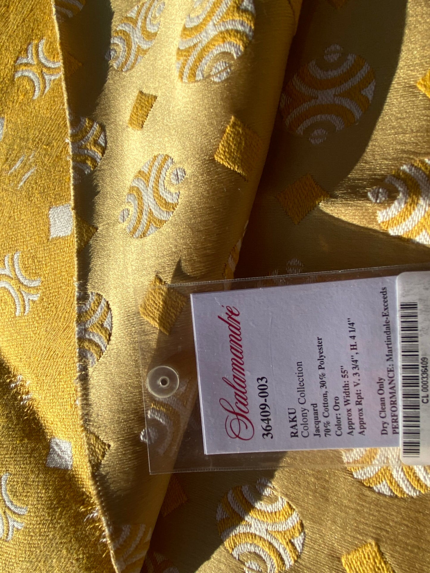 13 Berkbox103 Square Scalamandre Colony Collection Raku Oro Gold White Geometric Small Scale