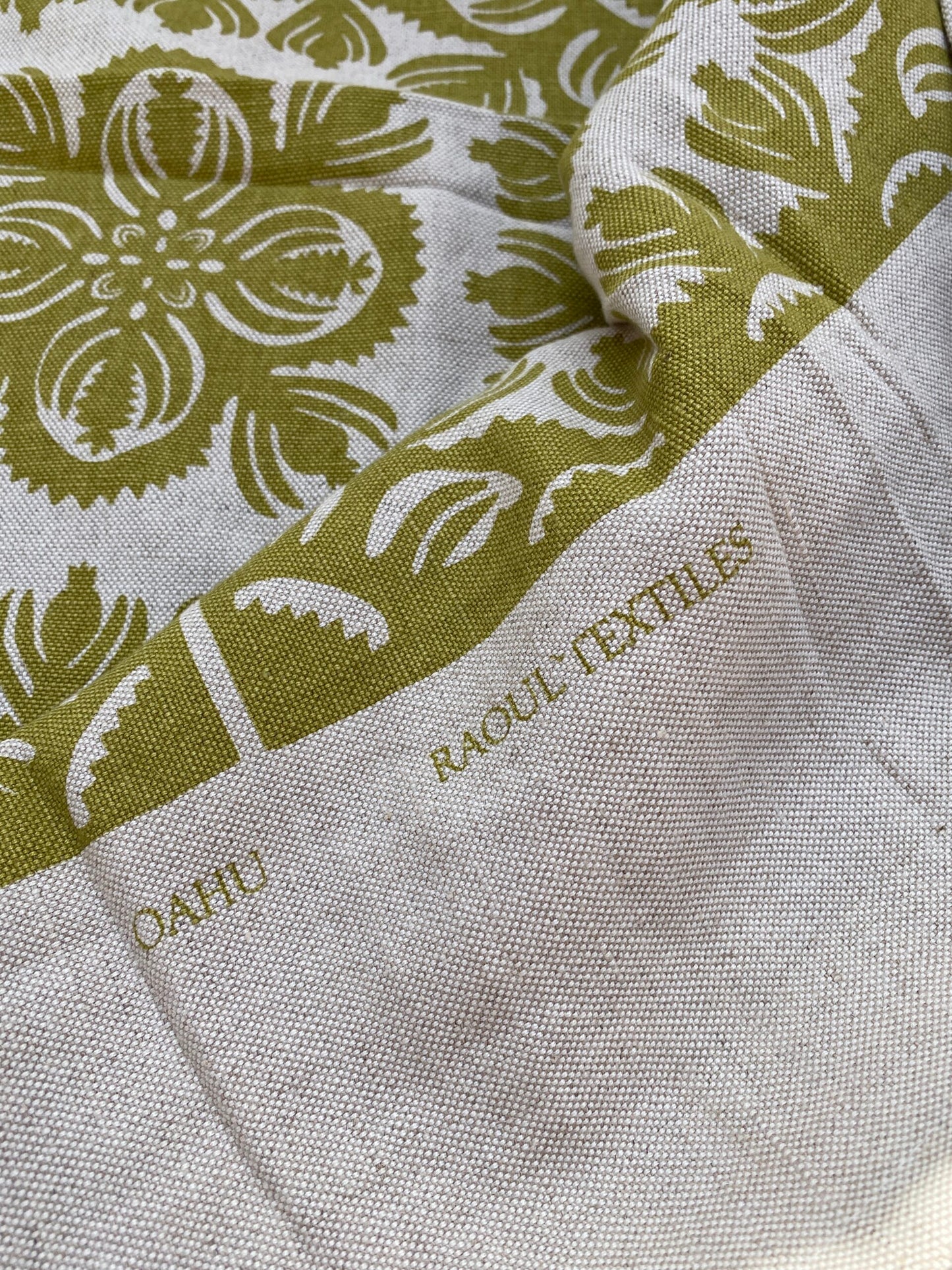 4 BerkBox94 Raoul Textile Line Hand Print Made in US Oahu Green White Square Medallion Ikat Geometric 1.5yd x 54"W MSRP $300+/y